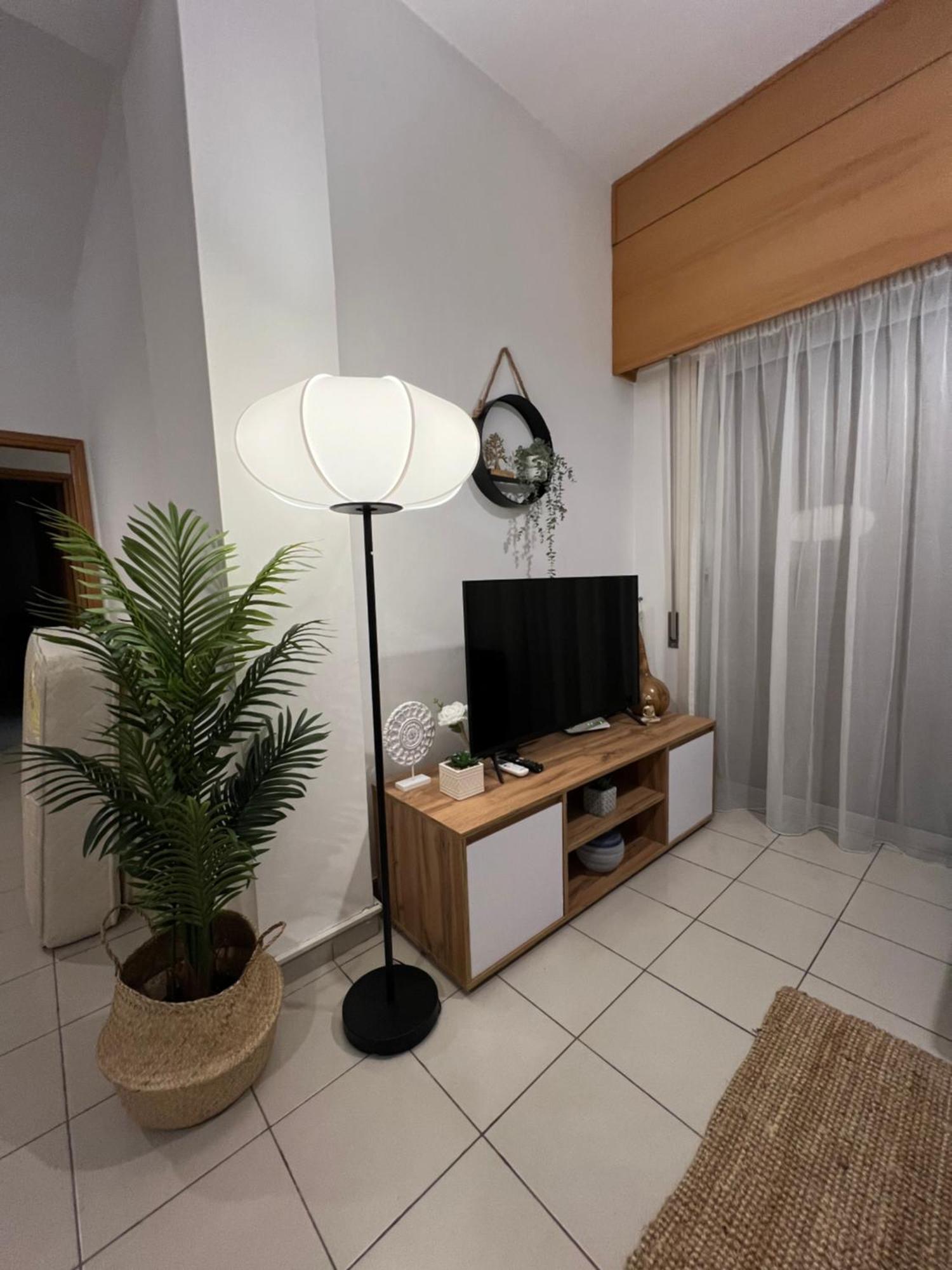 Makenzie 2 Rooms Ларнака Экстерьер фото